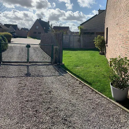 Lily's Place Дом отдыха