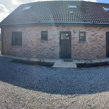 別荘 Lily's Place ミデルケルケ