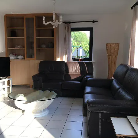 Lily's Place ミデルケルケ